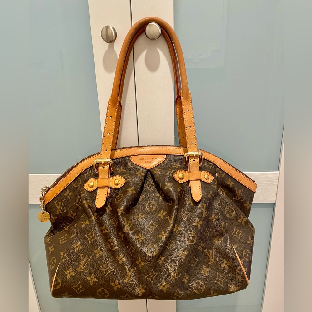 SOLD! 🎉 Louis Vuitton Tivoli GM